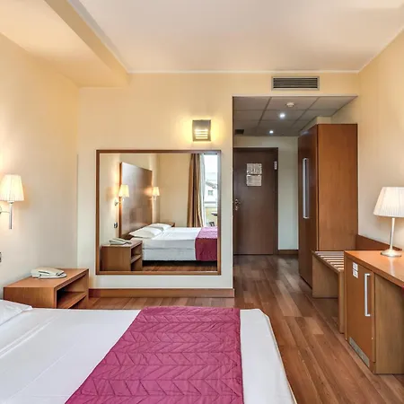 Hotel Luna Maggiore Arona 4*