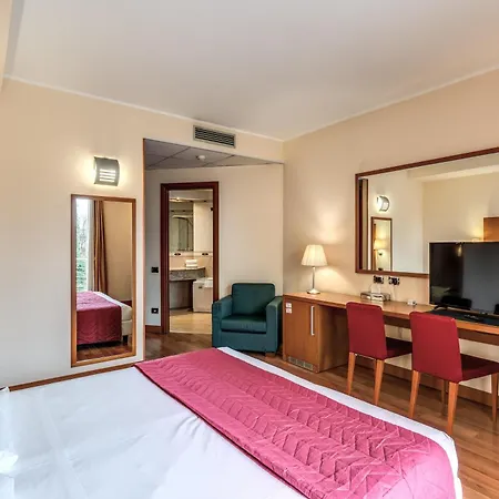 Hotel Luna Maggiore Arona Oleggio Castello