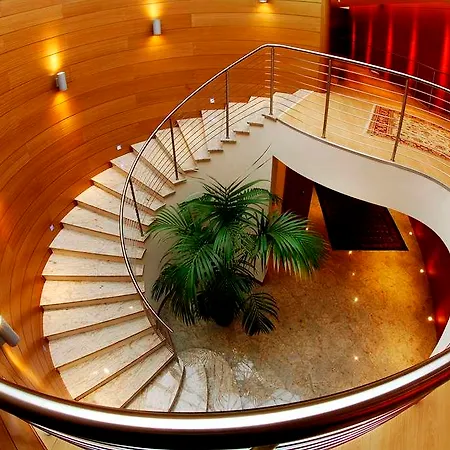 Luna Maggiore Arona Oleggio Castello