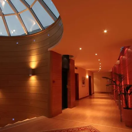 Luna Maggiore Arona Oleggio Castello