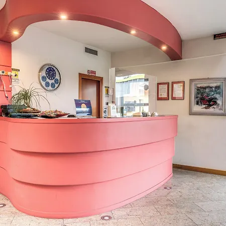 Luna Maggiore Arona Hotel