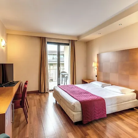 Hotel Luna Maggiore Arona Oleggio Castello