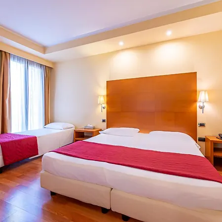 Luna Maggiore Arona 4* 奥雷吉奥卡斯特罗