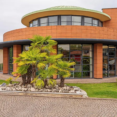 Luna Maggiore Arona 4* Oleggio Castello