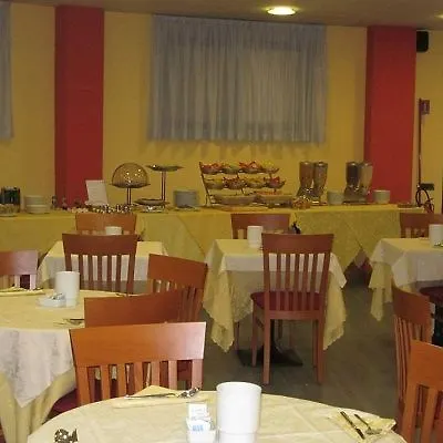 Hotel Luna Maggiore Arona Oleggio Castello