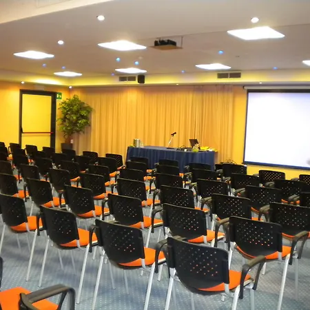 Hotel Luna Maggiore Arona Oleggio Castello