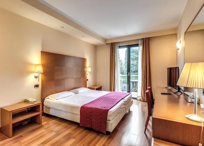 Hotel Luna Maggiore Arona Oleggio Castello