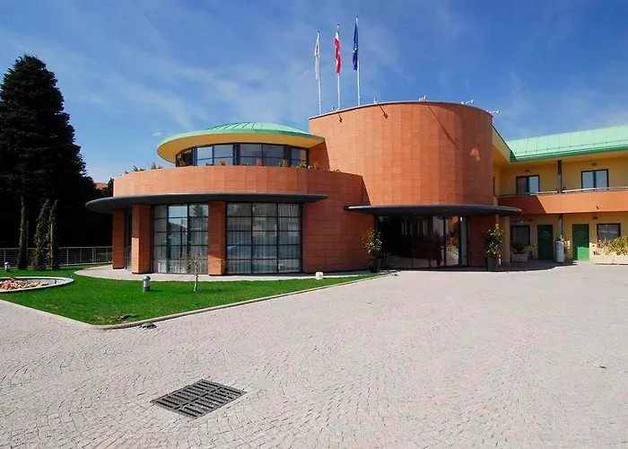 Luna Maggiore Arona 4* Oleggio Castello