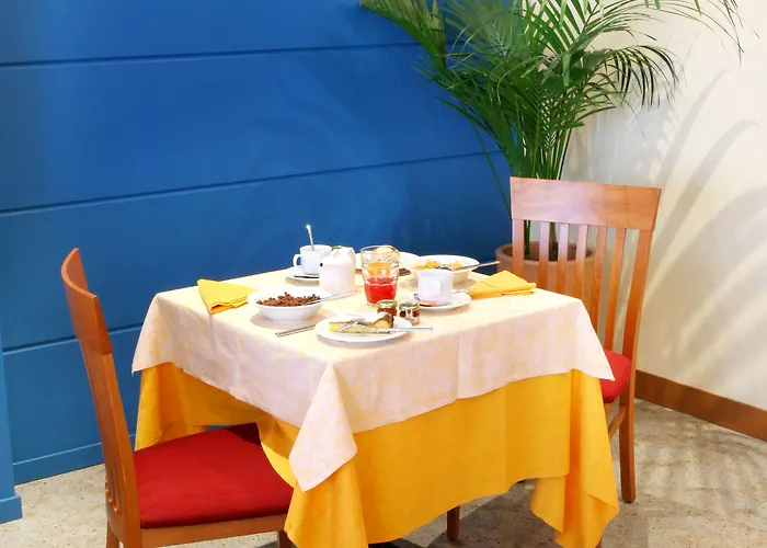 Luna Maggiore Arona Oleggio Castello