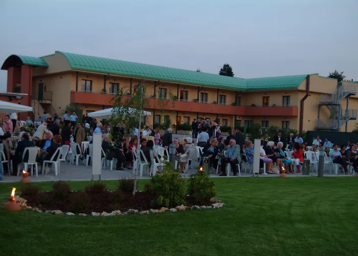 Hotel Luna Maggiore Arona 4*