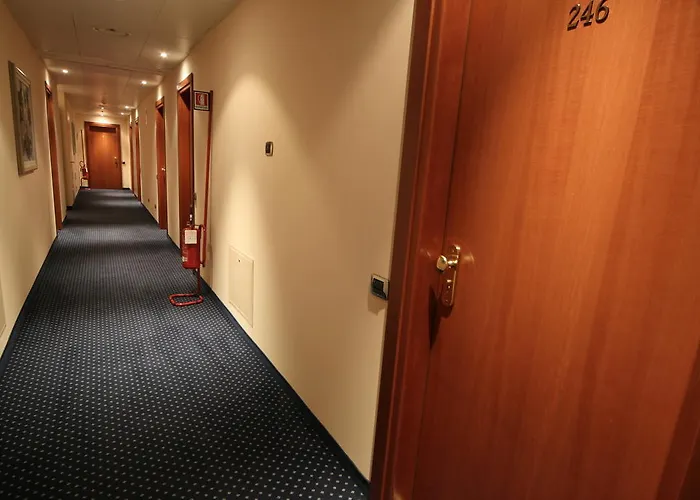 Luna Maggiore Arona Hotel 4*